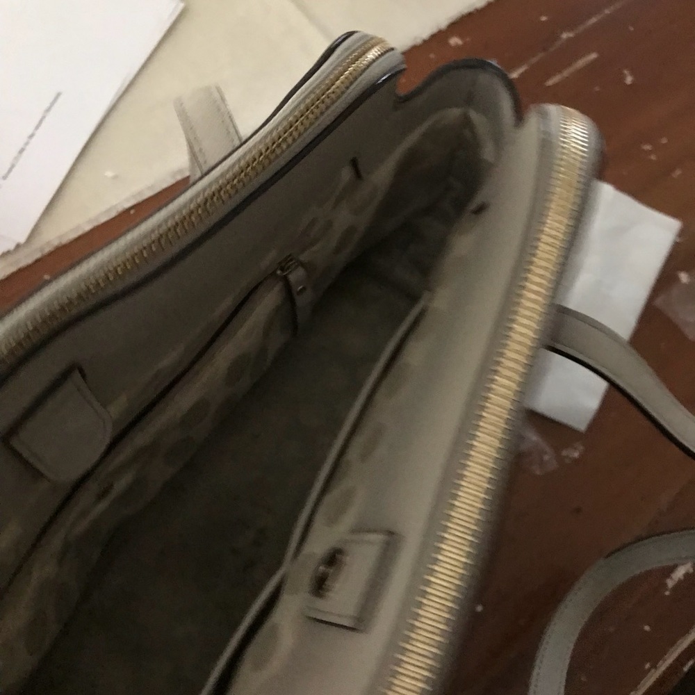 Kate spade purse